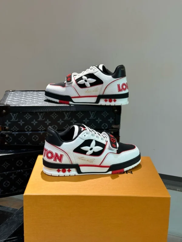 LOUIS VUITTON TRAINER SNEAKERS – LSVT356 - Image 3