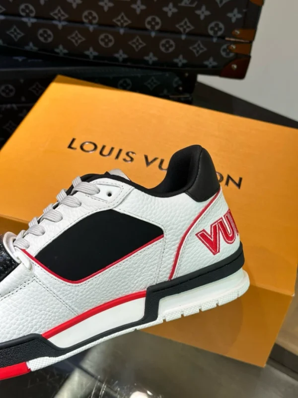 LOUIS VUITTON TRAINER SNEAKERS – LSVT356 - Image 4