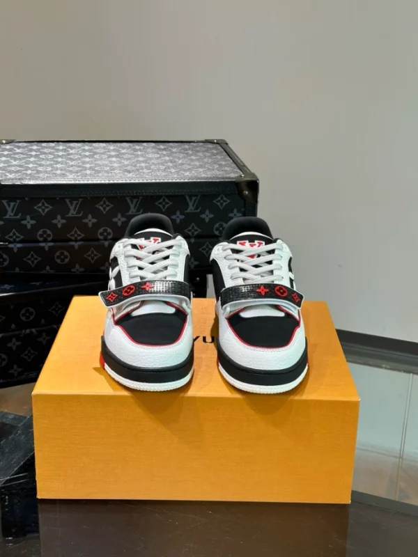 LOUIS VUITTON TRAINER SNEAKERS – LSVT356 - Image 8