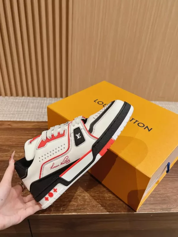 LOUIS VUITTON TRAINER SNEAKERS – LSVT357 - Image 2