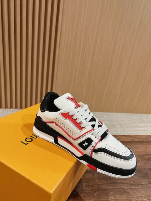 LOUIS VUITTON TRAINER SNEAKERS – LSVT357 - Image 6