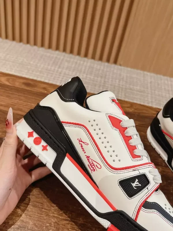 LOUIS VUITTON TRAINER SNEAKERS – LSVT357 - Image 7