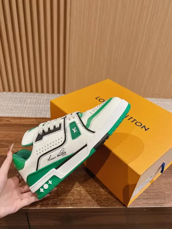 LOUIS VUITTON TRAINER SNEAKERS – LSVT358 - Image 2