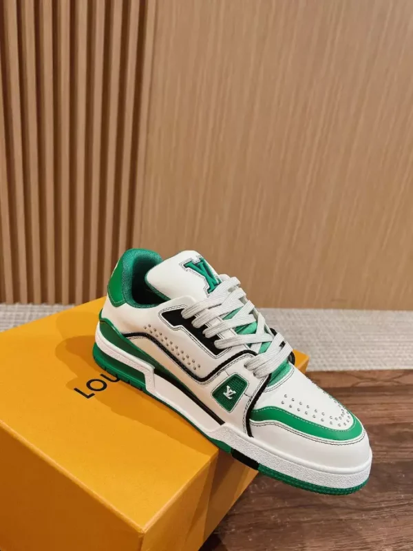 LOUIS VUITTON TRAINER SNEAKERS – LSVT358 - Image 8