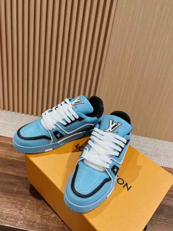 LOUIS VUITTON TRAINER SNEAKERS – LSVT359 - Image 3