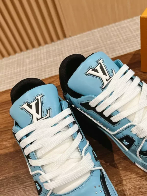 LOUIS VUITTON TRAINER SNEAKERS – LSVT359 - Image 9