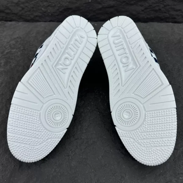 LOUIS VUITTON TRAINER SNEAKERS – LSVT365 - Image 5