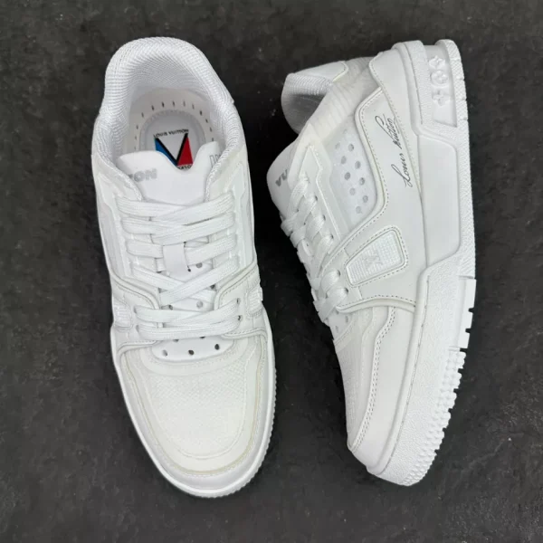 LOUIS VUITTON TRAINER SNEAKERS – LSVT367 - Image 2
