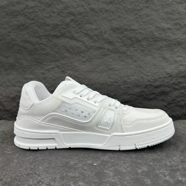 LOUIS VUITTON TRAINER SNEAKERS – LSVT367 - Image 4