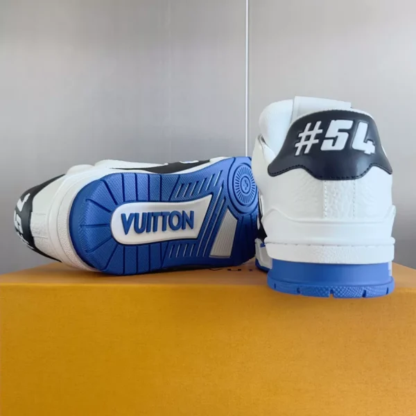 LOUIS VUITTON TRAINER SNEAKERS – LSVT393 - Image 4