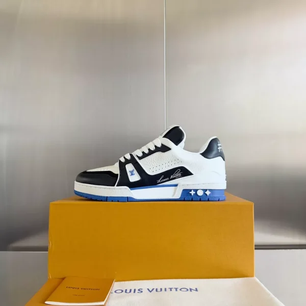 LOUIS VUITTON TRAINER SNEAKERS – LSVT393 - Image 10