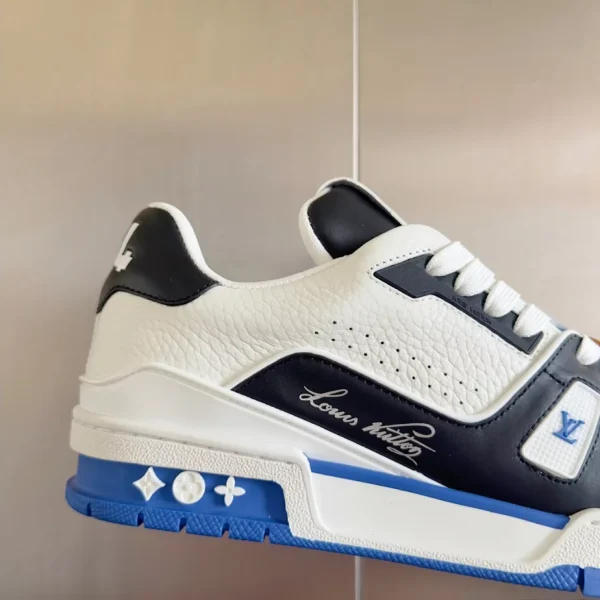 LOUIS VUITTON TRAINER SNEAKERS – LSVT393 - Image 6