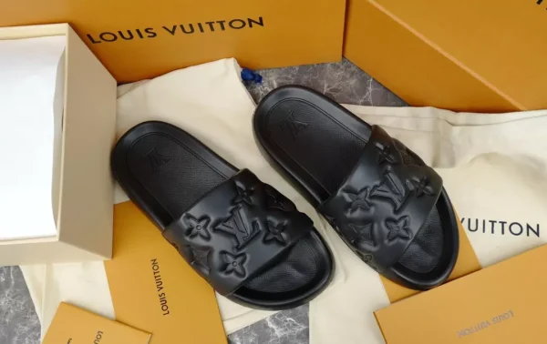 LOUIS VUITTON WATERFRONT MULE – LSVT141 - Image 2