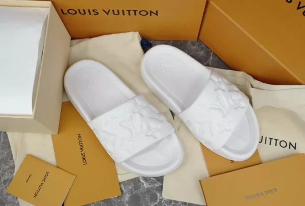 LOUIS VUITTON WATERFRONT MULE – LSVT142 - Image 2