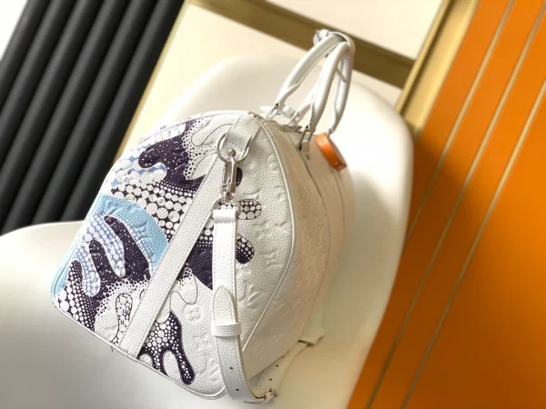 LOUIS VUITTON X YAYOI KUSAMA KEEPALL 50 TAURILLON MONOGRAM – WLM535 - Image 4