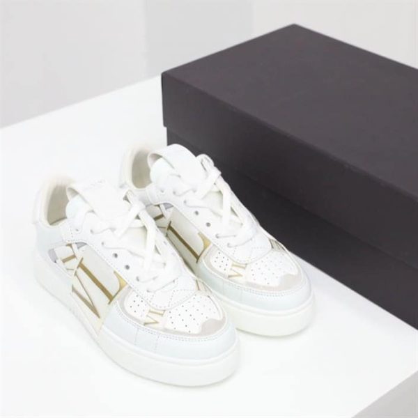 LOW-TOP CALFSKIN VL7N SNEAKER WITH BANDS – VLS028