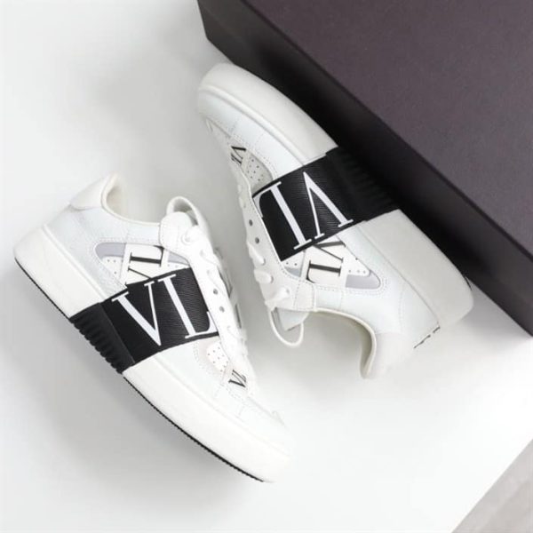 LOW-TOP CALFSKIN VL7N SNEAKER WITH BANDS – VLS030 - Image 3