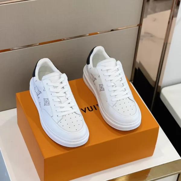 LV BEVERLY HILLS SNEAKER – LSVT302 - Image 5