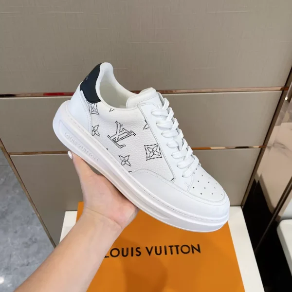 LV BEVERLY HILLS SNEAKER – LSVT302 - Image 2