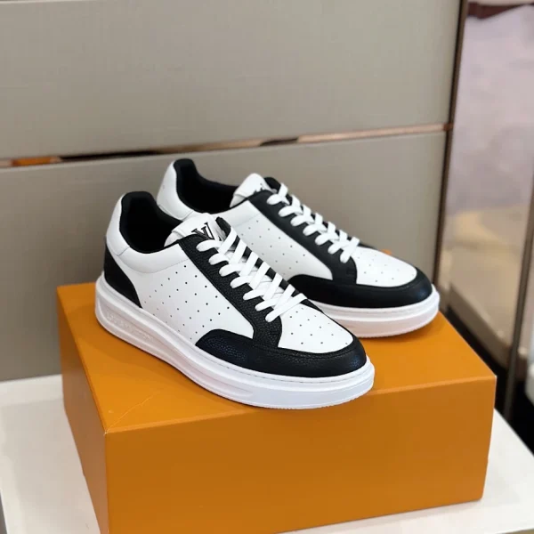 LV BEVERLY HILLS SNEAKER – LSVT309 - Image 4