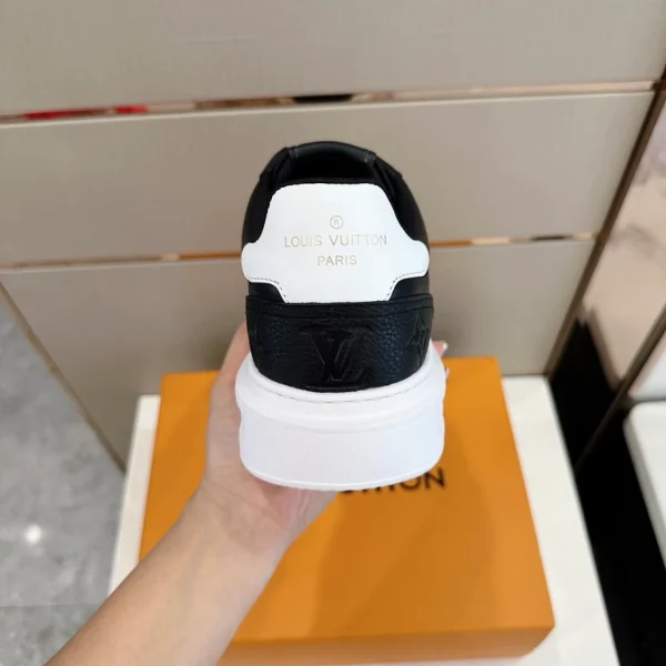 LV BEVERLY HILLS SNEAKER – LSVT310 - Image 6