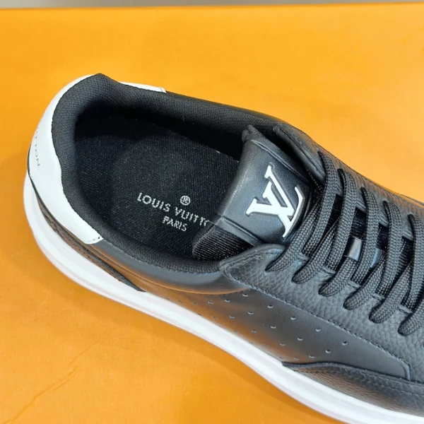 LV BEVERLY HILLS SNEAKER – LSVT310 - Image 7
