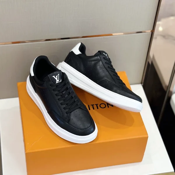 LV BEVERLY HILLS SNEAKER – LSVT310 - Image 8