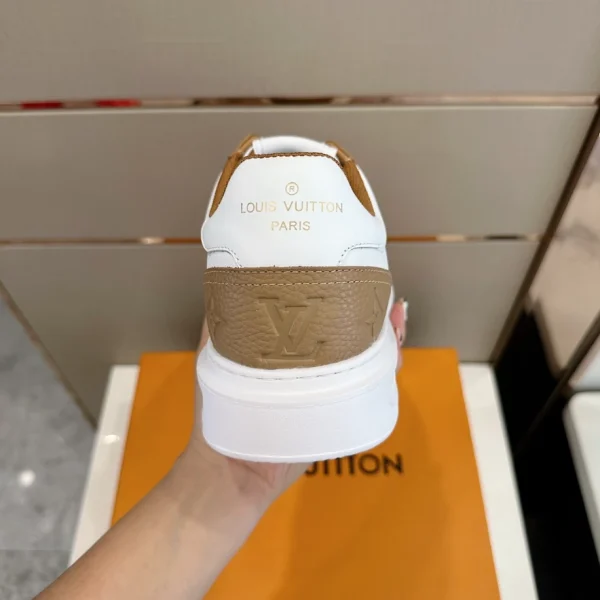 LV BEVERLY HILLS SNEAKER – LSVT311 - Image 7
