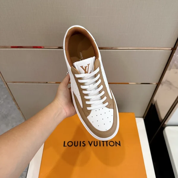 LV BEVERLY HILLS SNEAKER – LSVT311 - Image 3