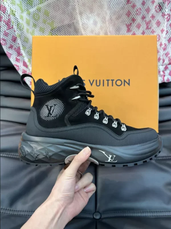 LV DISCOVERY ANKLE BOOT – LSVT333 - Image 7