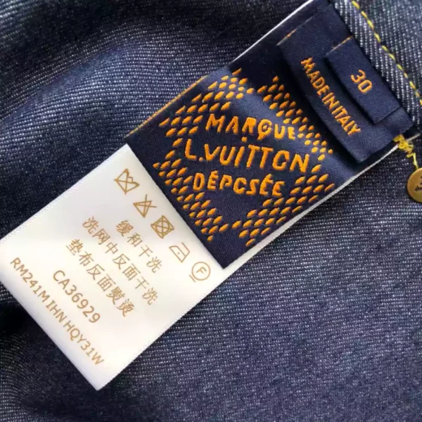 LV Embroidered Signature Denim Shorts – SW241 - Image 6