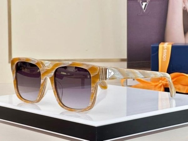 LV SUNGLASSES – GLS04