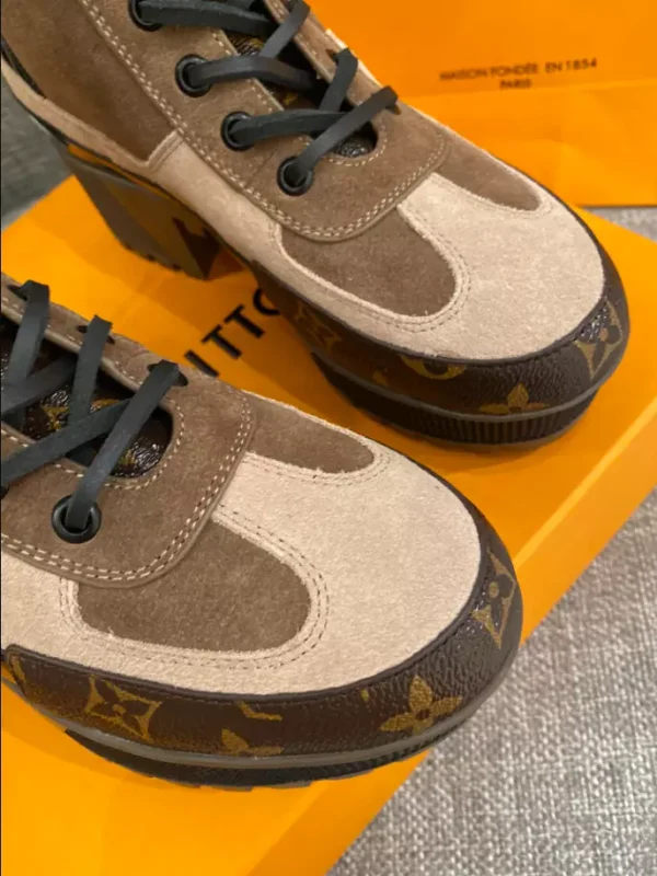 LV LAUREATE PLATFORM DESERT BOOT – WLS028 - Image 2
