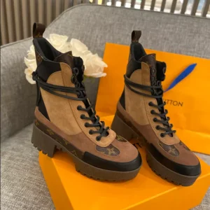LV LAUREATE PLATFORM DESERT BOOT – WLS029