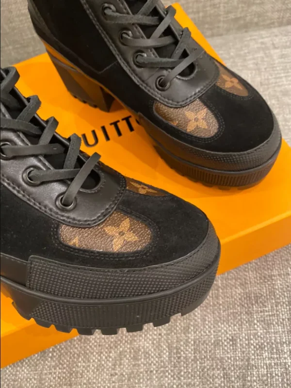 LV LAUREATE PLATFORM DESERT BOOT – WLS035 - Image 8