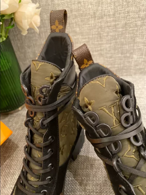 LV LAUREATE PLATFORM DESERT BOOT – WLS036 - Image 9