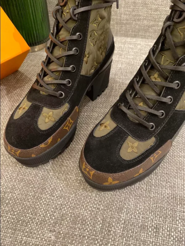 LV LAUREATE PLATFORM DESERT BOOT – WLS036 - Image 3