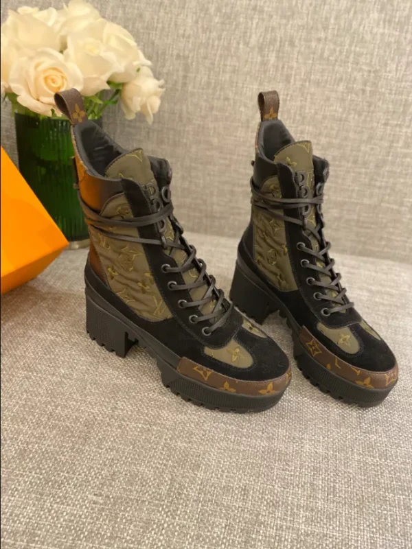 LV LAUREATE PLATFORM DESERT BOOT – WLS036 - Image 2