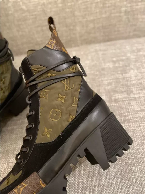 LV LAUREATE PLATFORM DESERT BOOT – WLS036 - Image 8
