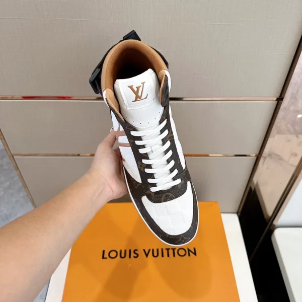LV RIVOLI HIGH-TOP SNEAKER – LSVT316 - Image 3