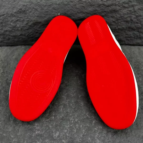 LV RIVOLI SNEAKER – LSVT348 - Image 4