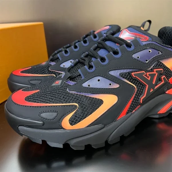 LV RUNNER TATIC SNEAKER – LSVT0283 - Image 3