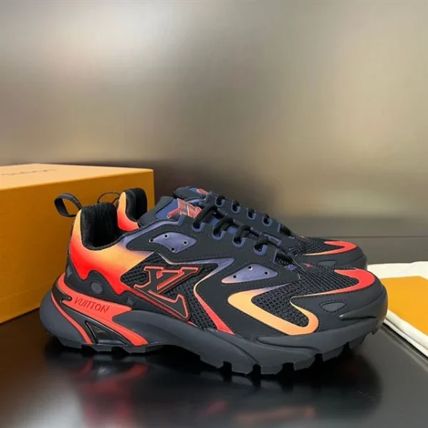LV RUNNER TATIC SNEAKER – LSVT0283 - Image 8