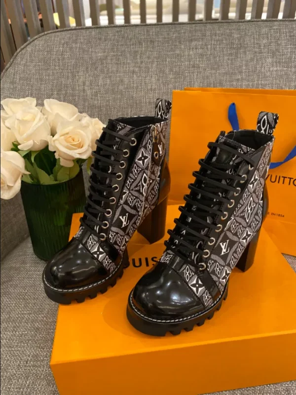 LV STAR TRAIL ANKLE BOOT – WLS037 - Image 3