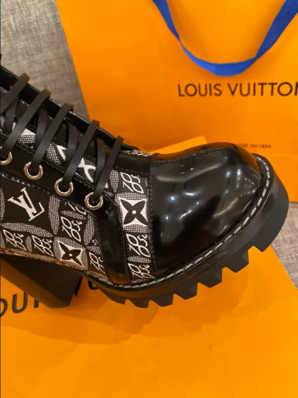 LV STAR TRAIL ANKLE BOOT – WLS037 - Image 8