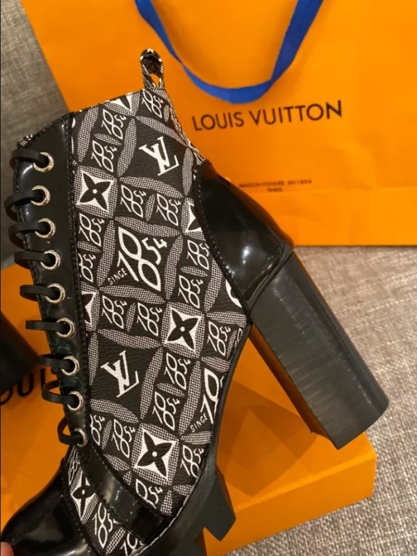 LV STAR TRAIL ANKLE BOOT – WLS037 - Image 5