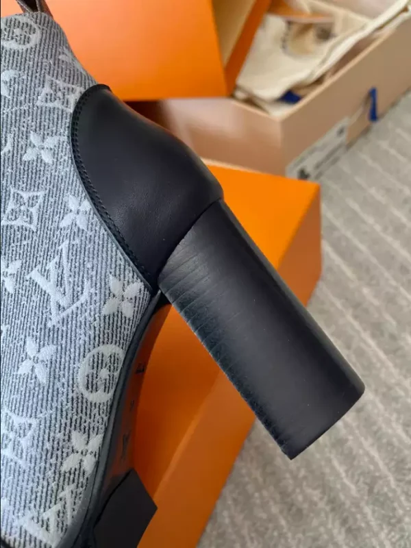 LV STAR TRAIL ANKLE BOOT – WLS038 - Image 4