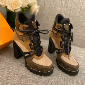 LV STAR TRAIL ANKLE BOOT – WLS041
