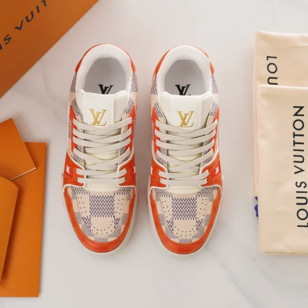 LV TRAINER SNEAKER – LSVT297 - Image 4