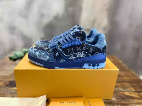 LV TRAINER SNEAKER – LSVT320 - Image 2
